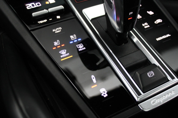 Porsche Cayenne Coupé 3.0 E-Hybrid | NAP | PANO | SOFT-CLOSE | PDCC | STOELKOELING | BOSE | MEMORY |