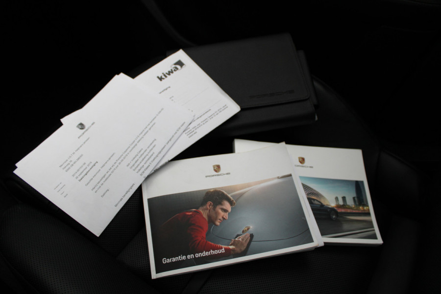 Porsche Cayenne Coupé 3.0 E-Hybrid | NAP | PANO | SOFT-CLOSE | PDCC | STOELKOELING | BOSE | MEMORY |