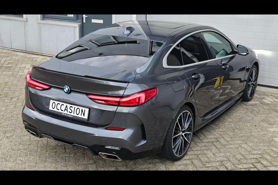 BMW 220i Gran Coupé High Executive | M-pakket | Pano | Head-Up | Harman Kardon | Camera