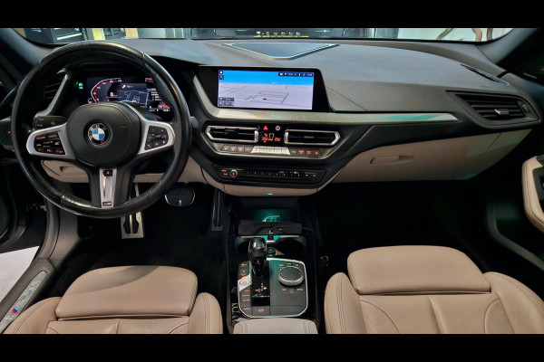 BMW 220i Gran Coupé High Executive | M-pakket | Pano | Head-Up | Harman Kardon | Camera
