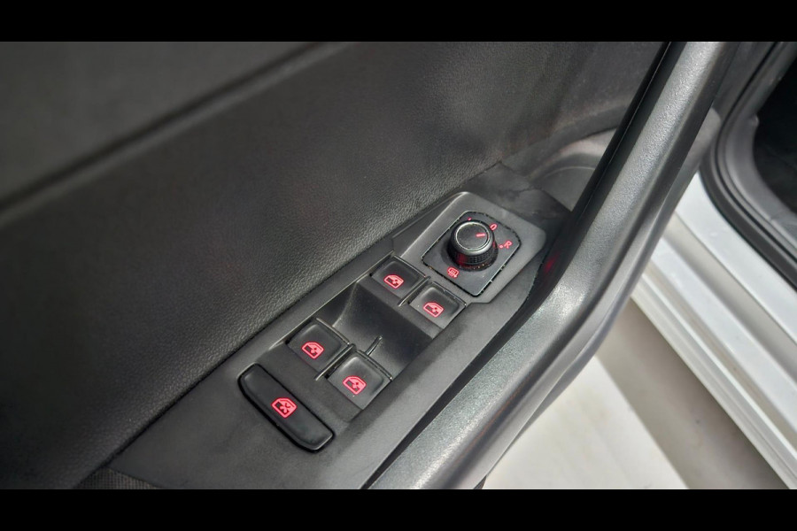 Volkswagen Polo 1.0 TSI Comfortline Business | ACC | CarPlay | NAP | Groot Navi