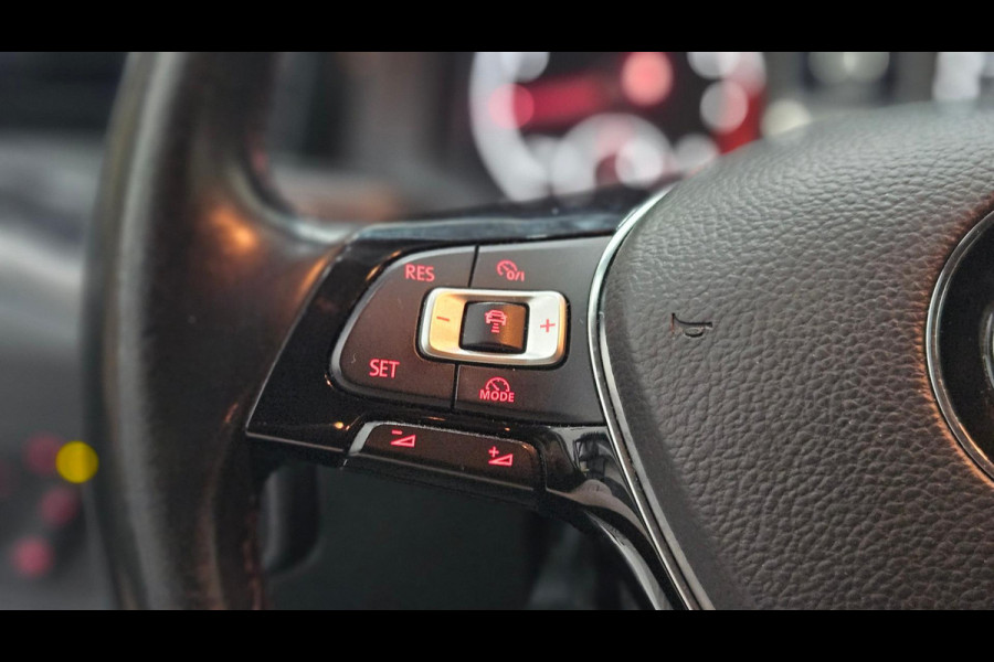 Volkswagen Polo 1.0 TSI Comfortline Business | ACC | CarPlay | NAP | Groot Navi
