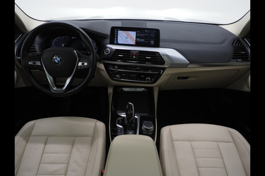BMW X3 xDrive30e 292PK | Panoramadak | Leder | Camera | Memory | Keyless | DAB | Carplay