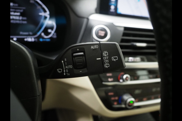 BMW X3 xDrive30e 292PK | Panoramadak | Leder | Camera | Memory | Keyless | DAB | Carplay