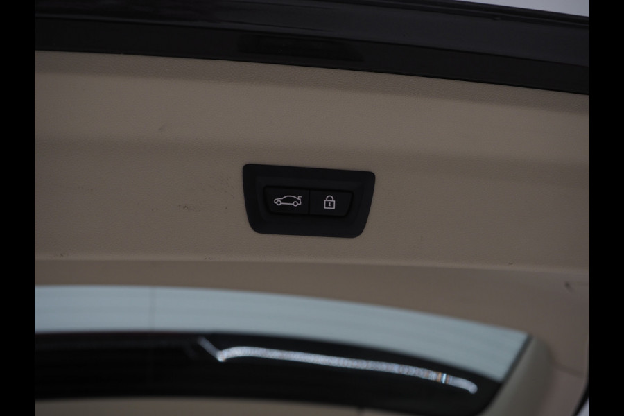 BMW X3 xDrive30e 292PK | Panoramadak | Leder | Camera | Memory | Keyless | DAB | Carplay