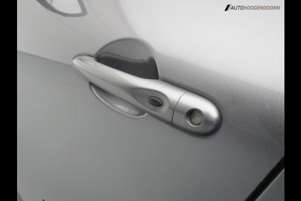 Renault Captur 1.3 TCe Intens Luxe (LED,KEYLESS,DODEHOEK,HALF-LEDER,CRUISE,NAVIGATIE,CAMERA,APPLE CARPLAY,LM-VELGEN,TOPCONDITIE)