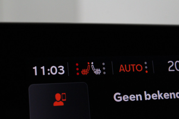 Seat Leon Sportstourer 1.5 TSI FR Business > 131pk/Winterpakket/Matrix-LED/17inch/Magnetic Tech Grey/Parkeersensor voor en achter