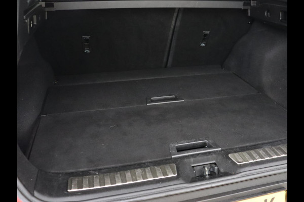 Renault Kadjar 1.5 dCi Intens | Trekhaak | Camera | Navigatie | Half leder | Keyless | Climate control | Dodehoek detectie | Cruise control | Parkeerhulp | Bluetooth