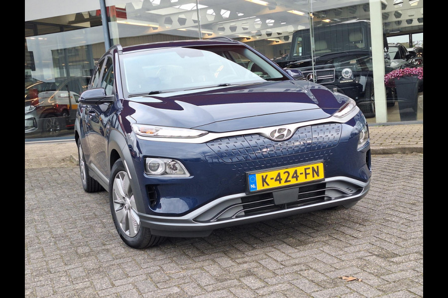 Hyundai Kona EV Comfort 64 kWh | SOH: nnb | 3 Fase | warmtepomp | Navi | Camera | Climate |