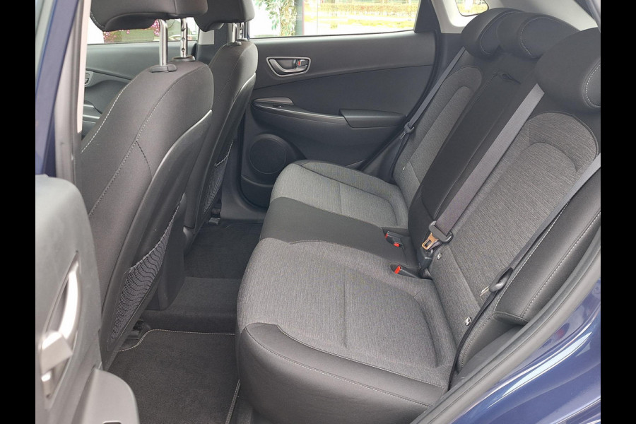 Hyundai Kona EV Comfort 64 kWh | SOH: nnb | 3 Fase | warmtepomp | Navi | Camera | Climate |