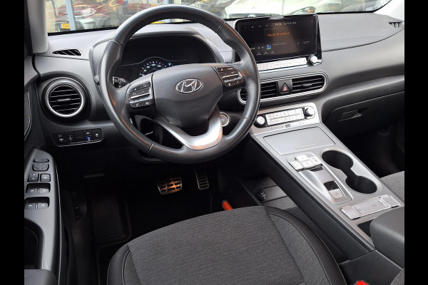 Hyundai Kona EV Comfort 64 kWh | SOH: nnb | 3 Fase | warmtepomp | Navi | Camera | Climate |