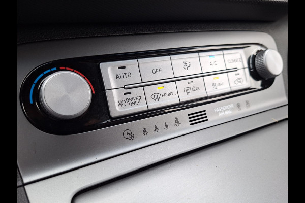 Hyundai Kona EV Comfort 64 kWh | SOH: nnb | 3 Fase | warmtepomp | Navi | Camera | Climate |