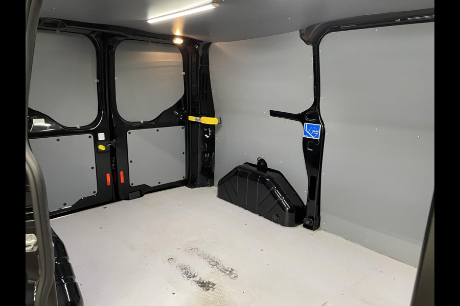 Ford Transit Custom 280 2.0 TDCI L1H1 Trend Airco Cruise Control Parkeersensoren Voorruitverwarming Stoelverwarming