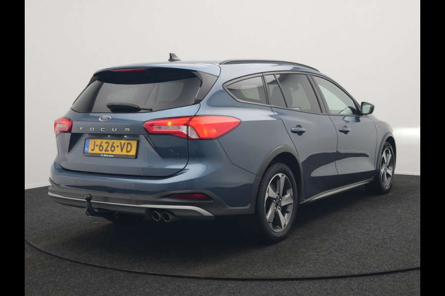 Ford FOCUS Wagon 1.0 EcoBoost Titanium Activa Automaat 126pk | Trekhaak Afn. | Cruise Control | Sportstoelen | Apple Carplay | Navigatie | DAB | Lane Assist |  17" L.M |