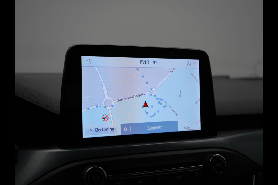Ford FOCUS Wagon 1.0 EcoBoost Titanium Activa Automaat 126pk | Trekhaak Afn. | Cruise Control | Sportstoelen | Apple Carplay | Navigatie | DAB | Lane Assist |  17" L.M |