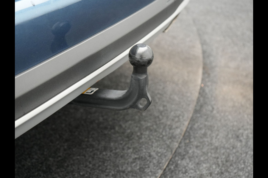 Ford FOCUS Wagon 1.0 EcoBoost Titanium Activa Automaat 126pk | Trekhaak Afn. | Cruise Control | Sportstoelen | Apple Carplay | Navigatie | DAB | Lane Assist |  17" L.M |