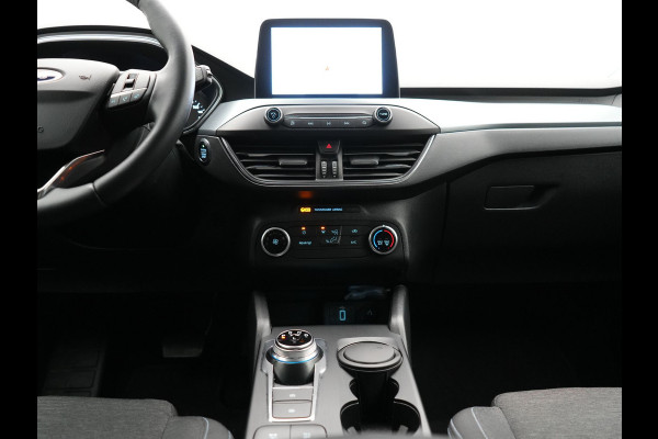 Ford FOCUS Wagon 1.0 EcoBoost Titanium Activa Automaat 126pk | Trekhaak Afn. | Cruise Control | Sportstoelen | Apple Carplay | Navigatie | DAB | Lane Assist |  17" L.M |