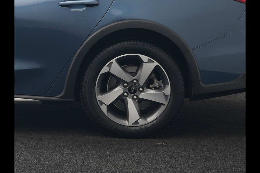 Ford FOCUS Wagon 1.0 EcoBoost Titanium Activa Automaat 126pk | Trekhaak Afn. | Cruise Control | Sportstoelen | Apple Carplay | Navigatie | DAB | Lane Assist |  17" L.M |