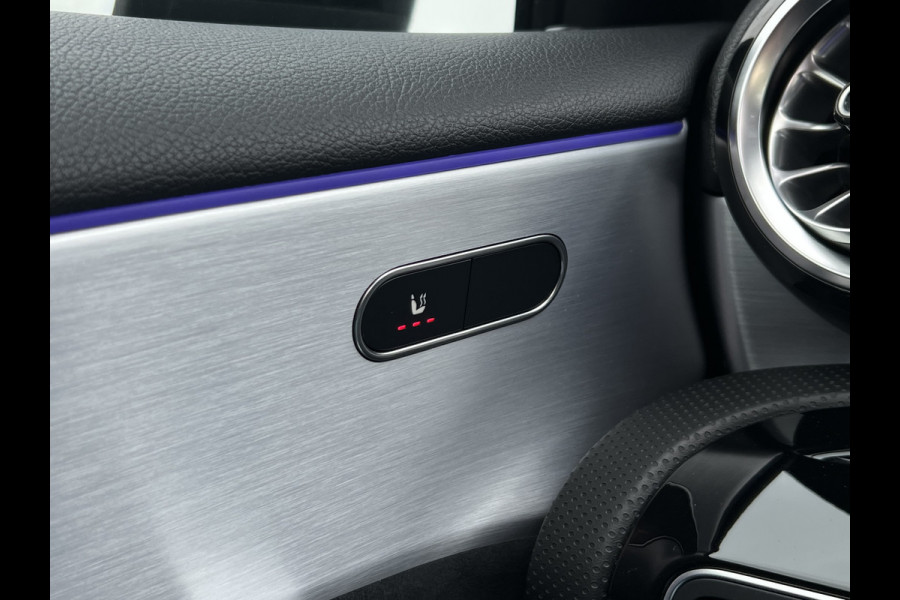 Mercedes-Benz A-Klasse 250 AMG-Line | Pano | LED Matrix | Night Pakket | Camera