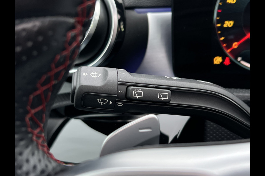 Mercedes-Benz A-Klasse 250 AMG-Line | Pano | LED Matrix | Night Pakket | Camera