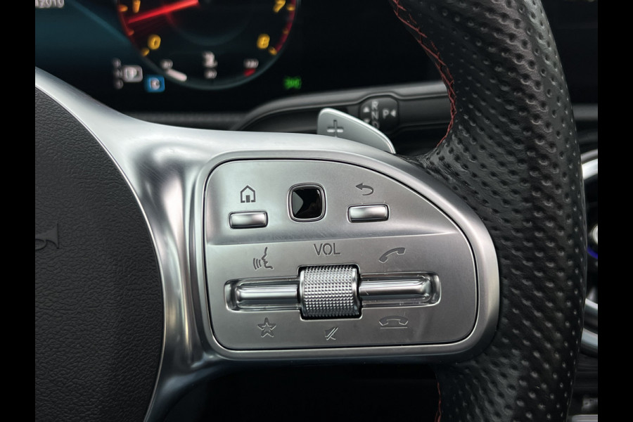 Mercedes-Benz A-Klasse 250 AMG-Line | Pano | LED Matrix | Night Pakket | Camera