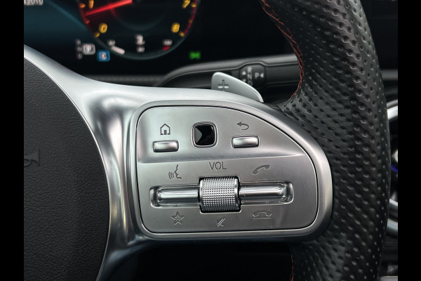 Mercedes-Benz A-Klasse 250 AMG-Line | Pano | LED Matrix | Night Pakket | Camera