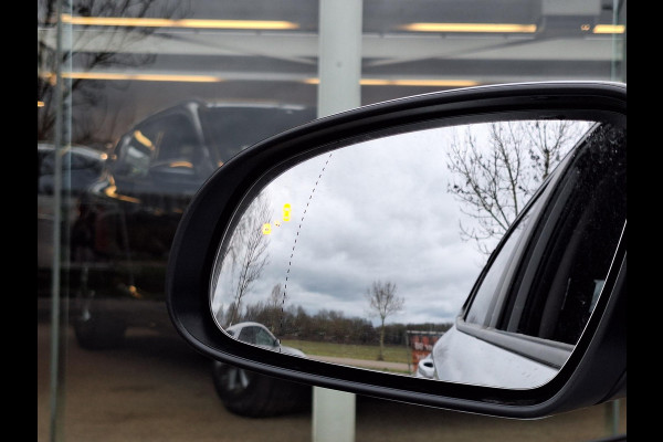 Hyundai Kona EV Fashion 64 kWh | SOH: nnb | 3 Fase | warmtepomp | HUD | Blindspot | Climate | Navi |