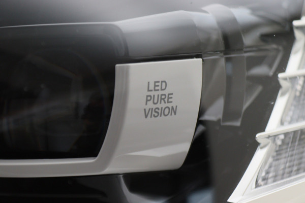 Renault Grand Scénic 1.3 TCe Equilibre 7p. Camera, Apple Carplay, Keyless, Trekhaak, LED, Climate