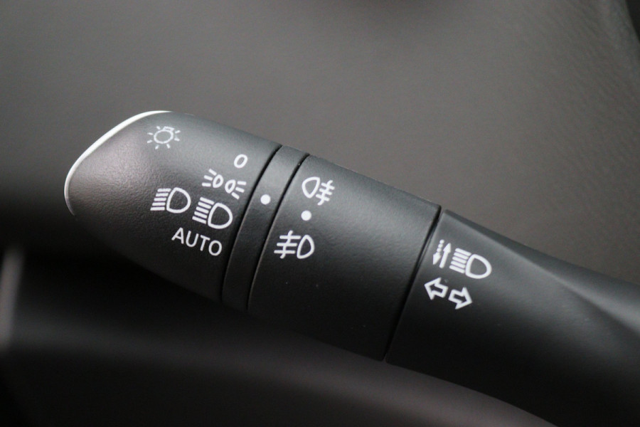 Renault Grand Scénic 1.3 TCe Equilibre 7p. Camera, Apple Carplay, Keyless, Trekhaak, LED, Climate