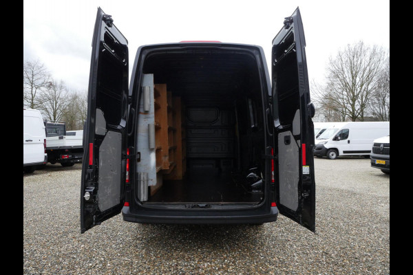 Volkswagen Crafter 2.0 TDI 140PK, L3H3, Airco