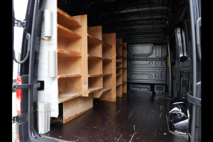 Volkswagen Crafter 2.0 TDI 140PK, L3H3, Airco