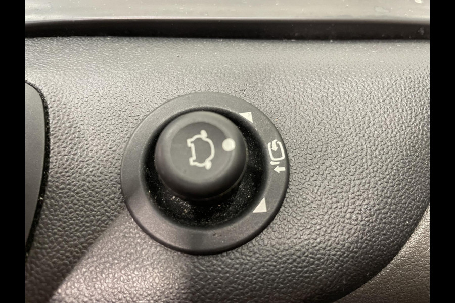 Ford Transit Custom 300 2.0 TDCI L1H1 Trend Navi Airco Cruise Control PDC V&A Camera Verwarmbare voorstoelen