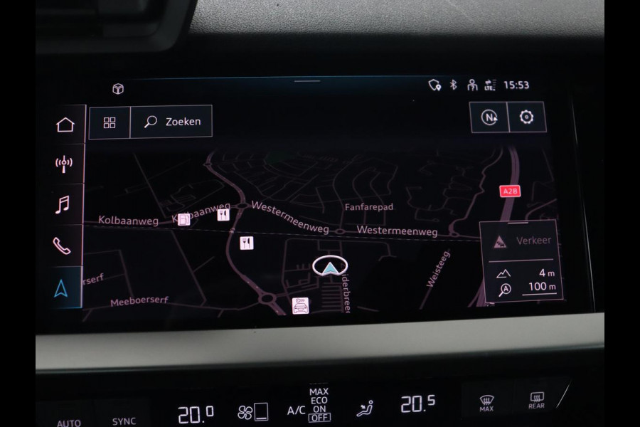 Audi A3 35 TFSI S edition | Carplay | Navigatie | Sportstoelen | Half leder | Full LED | Camera | Virtual Cockpit | 19'' | Climate control | Bluetooth | Cruise control | S Line