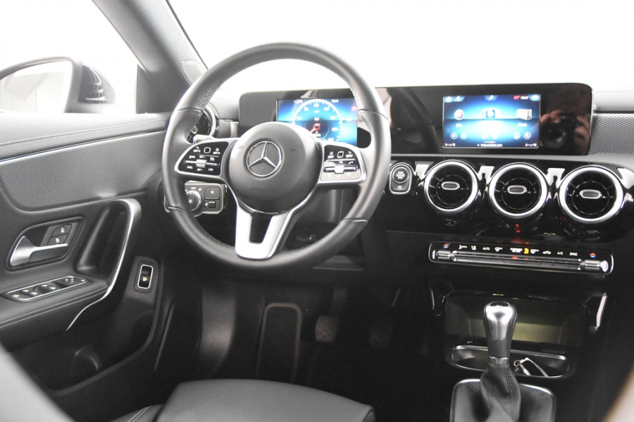 Mercedes-Benz CLA-Klasse 180 Shooting Brake *1ste Eigenaar*Leer*Camera*