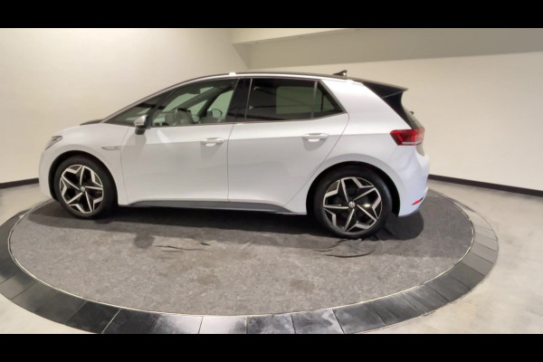Volkswagen ID.3 First Plus 58 kWh Parkeersensoen | Zwart dak