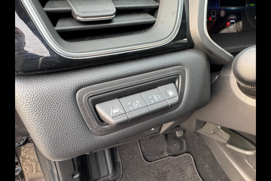 Renault Captur 1.6 E-Tech plug-in hybrid 160 SL Rive Gauche Pano / Groot navi / Adapt. Cruise / Stuurwiel verw.