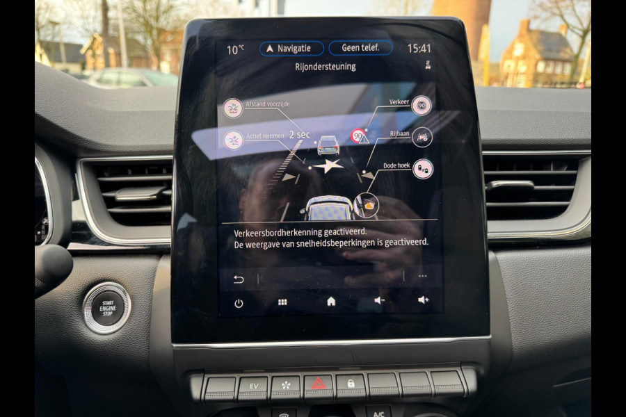 Renault Captur 1.6 E-Tech plug-in hybrid 160 SL Rive Gauche Pano / Groot navi / Adapt. Cruise / Stuurwiel verw.