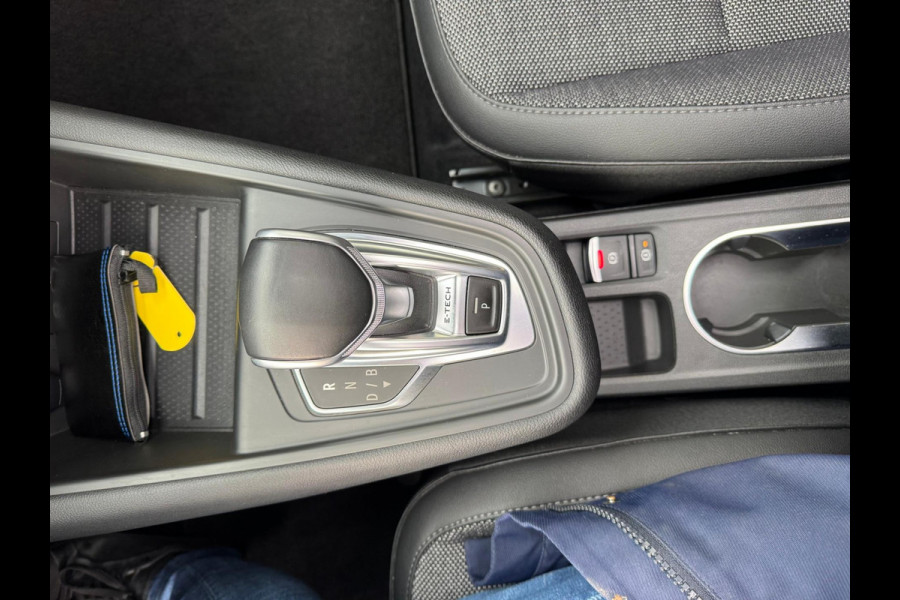 Renault Captur 1.6 E-Tech plug-in hybrid 160 SL Rive Gauche Pano / Groot navi / Adapt. Cruise / Stuurwiel verw.