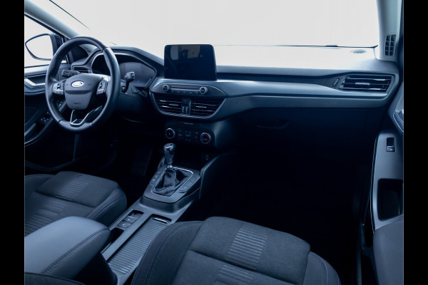 Ford FOCUS Wagon 1.0 EcoBoost Hybrid Active Buss. | Trekhaak | Stoel-, Stuur- & voorruitverw. | Cruise | All season banden, Navigatie, Parkeersensoren voor en achter