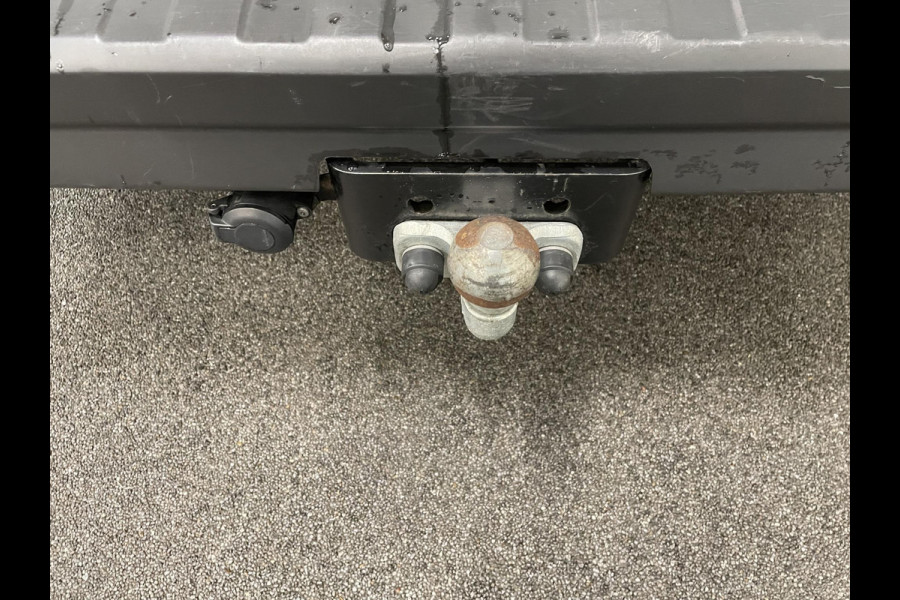 Renault Trafic 2.0 DCI 150PK L2H1 Dubbele Cabine Work Edition Airco Cruise Control Navi Parkeersensoren Voor & Achter Camera