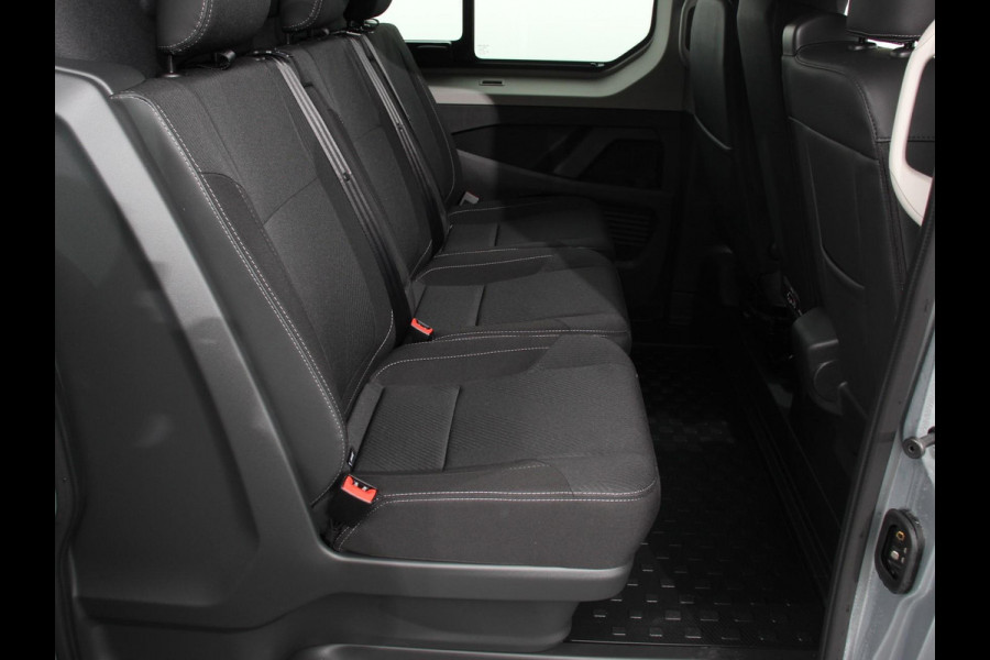 Renault Trafic 2.0 Blue dCi 150 Automaat L2H1 Adv. Dubbele Cabine Navigatie Airco Lichtmetalen velgen Betimmering Trekhaak Camera Parkeer sensoren Dab