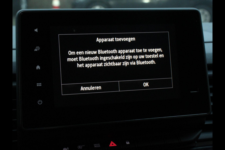 Renault Trafic 2.0 Blue dCi 150 Automaat L2H1 Adv. Dubbele Cabine Navigatie Airco Lichtmetalen velgen Betimmering Trekhaak Camera Parkeer sensoren Dab