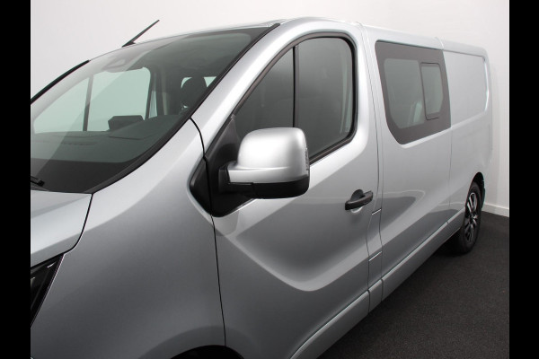 Renault Trafic 2.0 Blue dCi 150 Automaat L2H1 Adv. Dubbele Cabine Navigatie Airco Lichtmetalen velgen Betimmering Trekhaak Camera Parkeer sensoren Dab