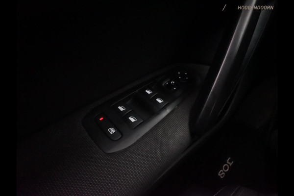 Peugeot 308 SW 1.2 PureTech Blue Lease Allure Luxe (ADAPTIVE CRUISE,KEYLESS,LM-VELGEN,DIGITAL,APPLE CARPLAY,CAMERA,TOPCONDITIE)