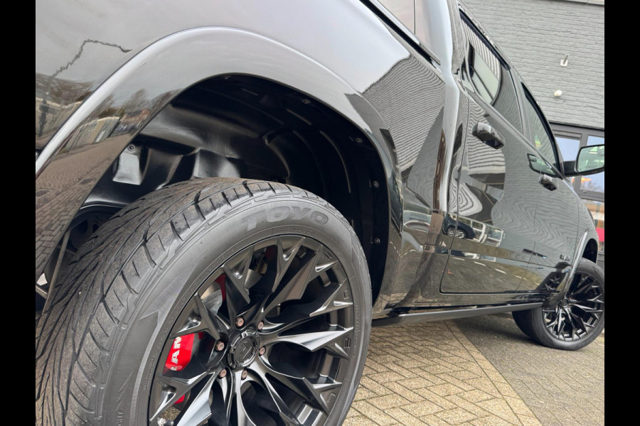 Dodge Ram 1500 Limited Night 5.7L 401pk LPG 4X4 Head-up SplitTailgate 360cam Harman Kardon PANO