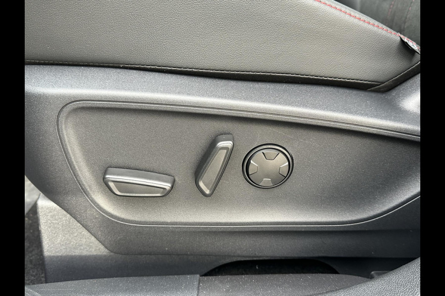 Ford Kuga 2.5 PHEV ST-Line X NIEUWE AUTO | FABRIEKSGARANTIE WINTERPACK | PANO | 360 CAMERA| ELEK. ACHTERKLEP| ACHTERBANK VERWARMD| STOEL + STUURVERWARMING| SUPER COMPLEET!