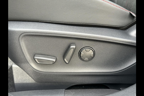 Ford Kuga 2.5 PHEV ST-Line X NIEUWE AUTO | FABRIEKSGARANTIE WINTERPACK | PANO | 360 CAMERA| ELEK. ACHTERKLEP| ACHTERBANK VERWARMD| STOEL + STUURVERWARMING| SUPER COMPLEET!