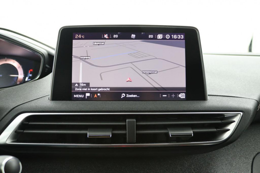 Peugeot 3008 1.2*GT Line*CARPLAY*NAVI*CRUISE*KEYLESS*FULL-LED*