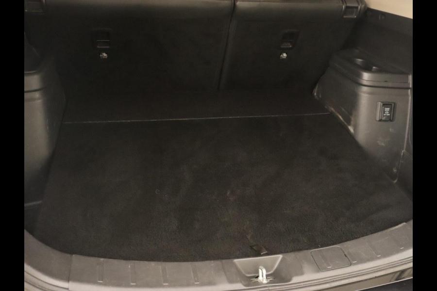 Mitsubishi Outlander 2.4 PHEV Pure+ | Trekhaak | Carplay | Leder/Alcantara | Camera | Keyless | Full LED | Climate control | Cruise control | Plug In