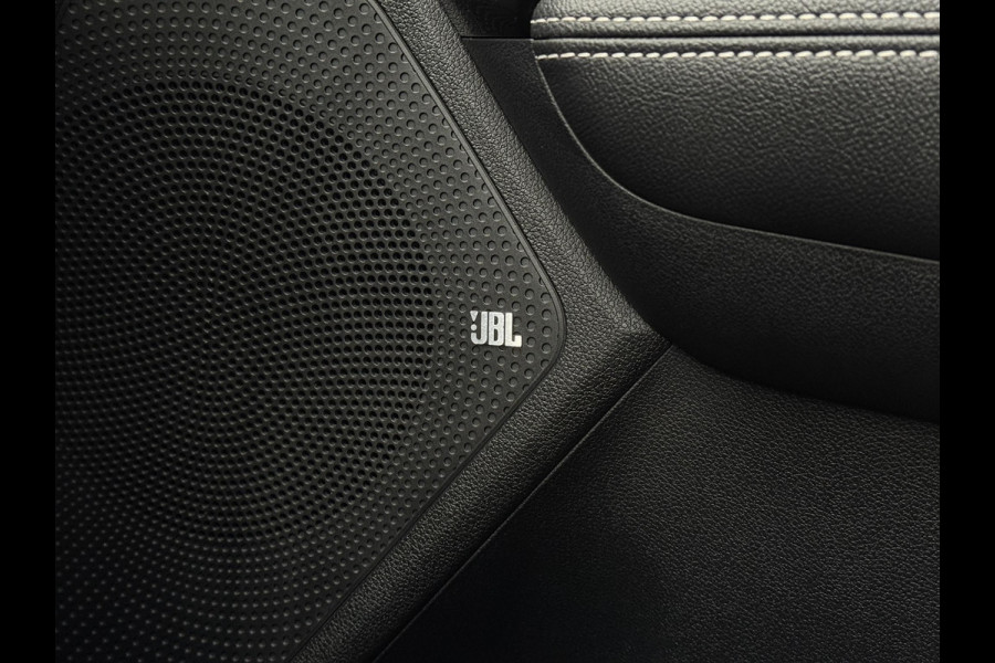 Kia e-Niro DynamicLine 64 kWh 3-Phase | Panorama | Navi | Camera | LED |